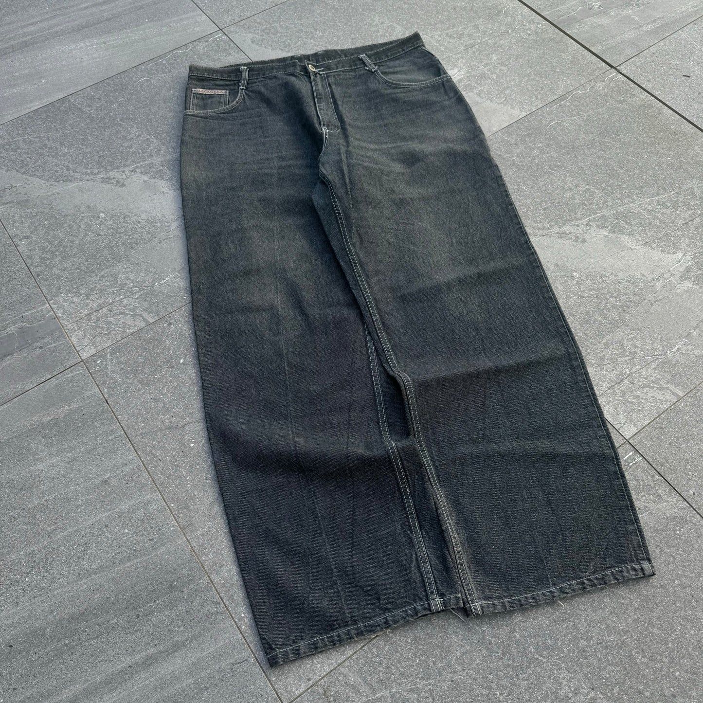 FATTT rocawear jeans - 38x33”