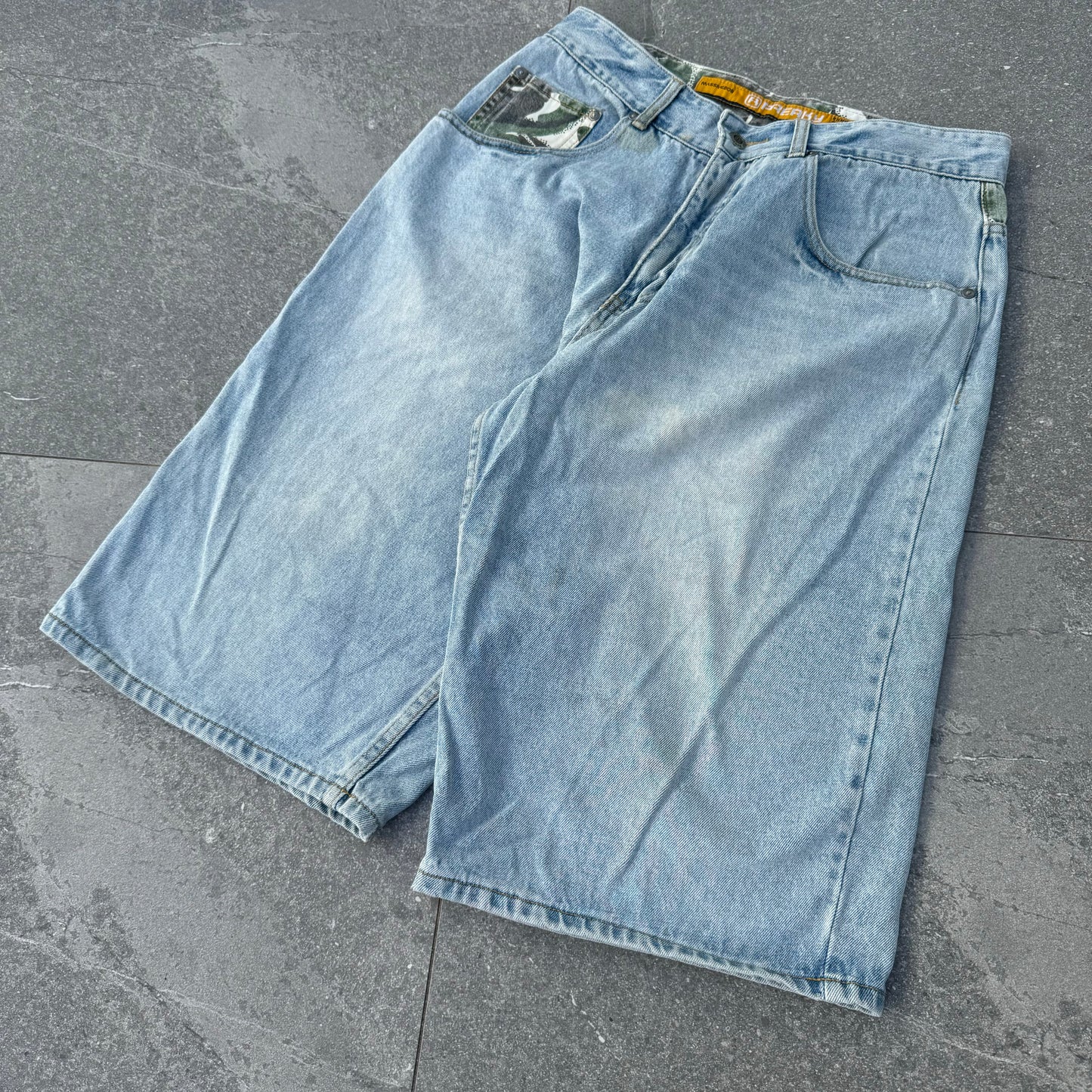 freaky jorts - 32”