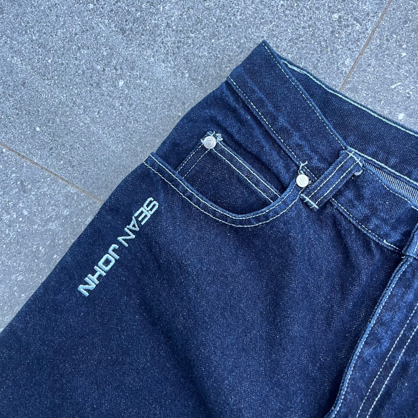 2000s sean john jorts - 30”