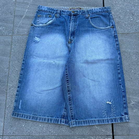 clean distressed wash pair - 38x16”