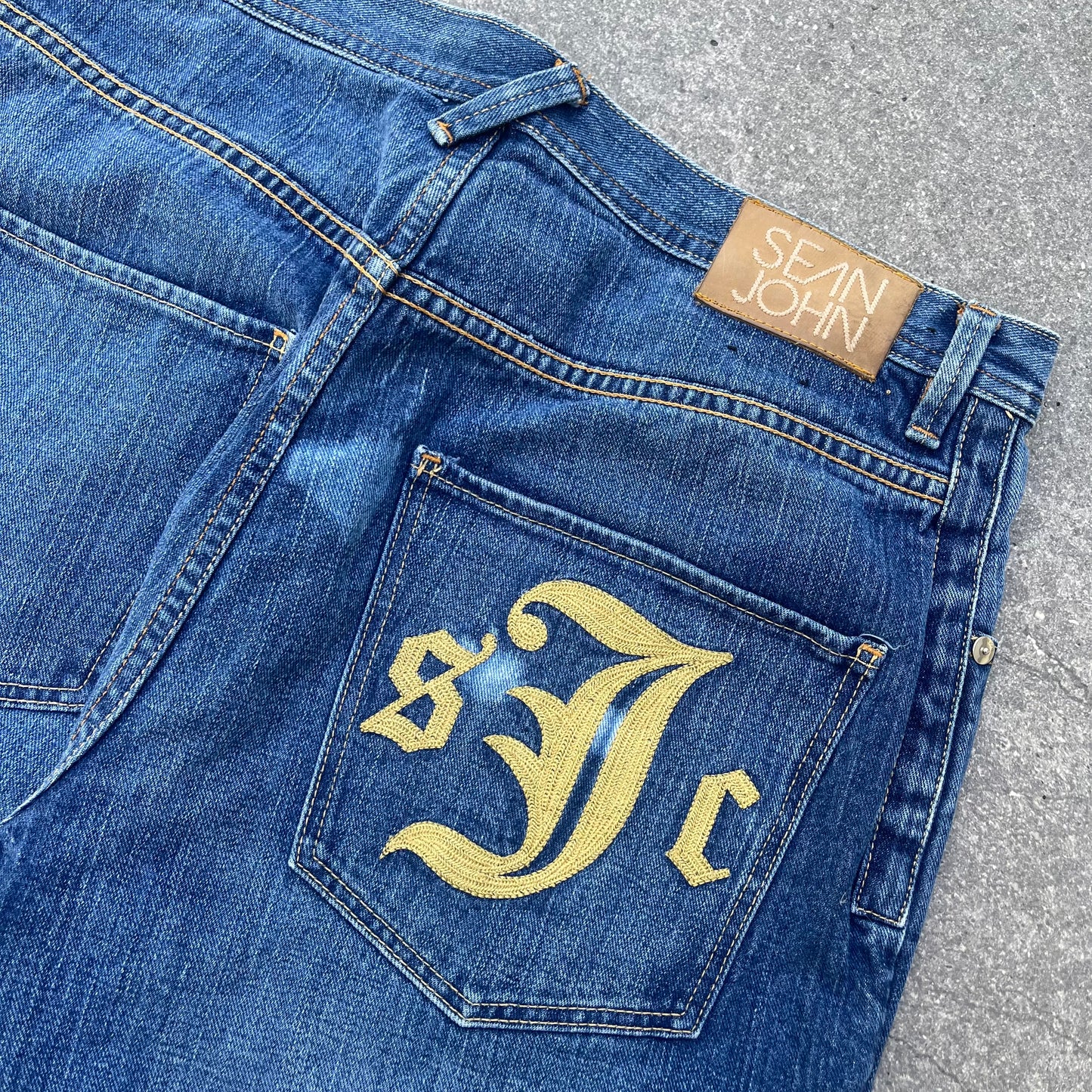 2000s sean john jorts - 34”