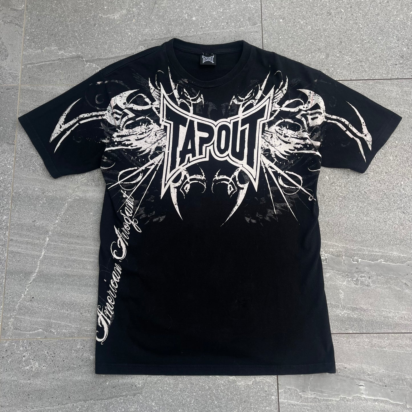 2000s tapout tribal tee - XL