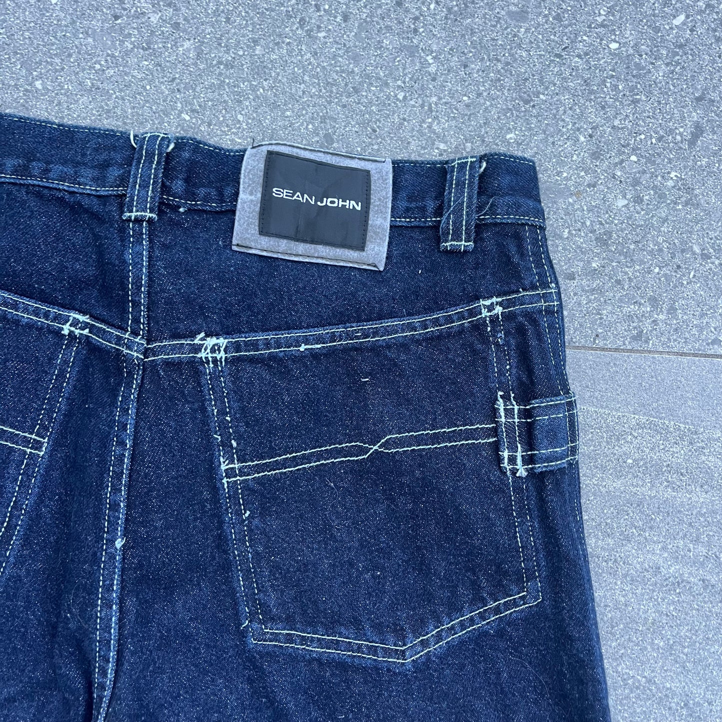 2000s sean john jorts - 30”