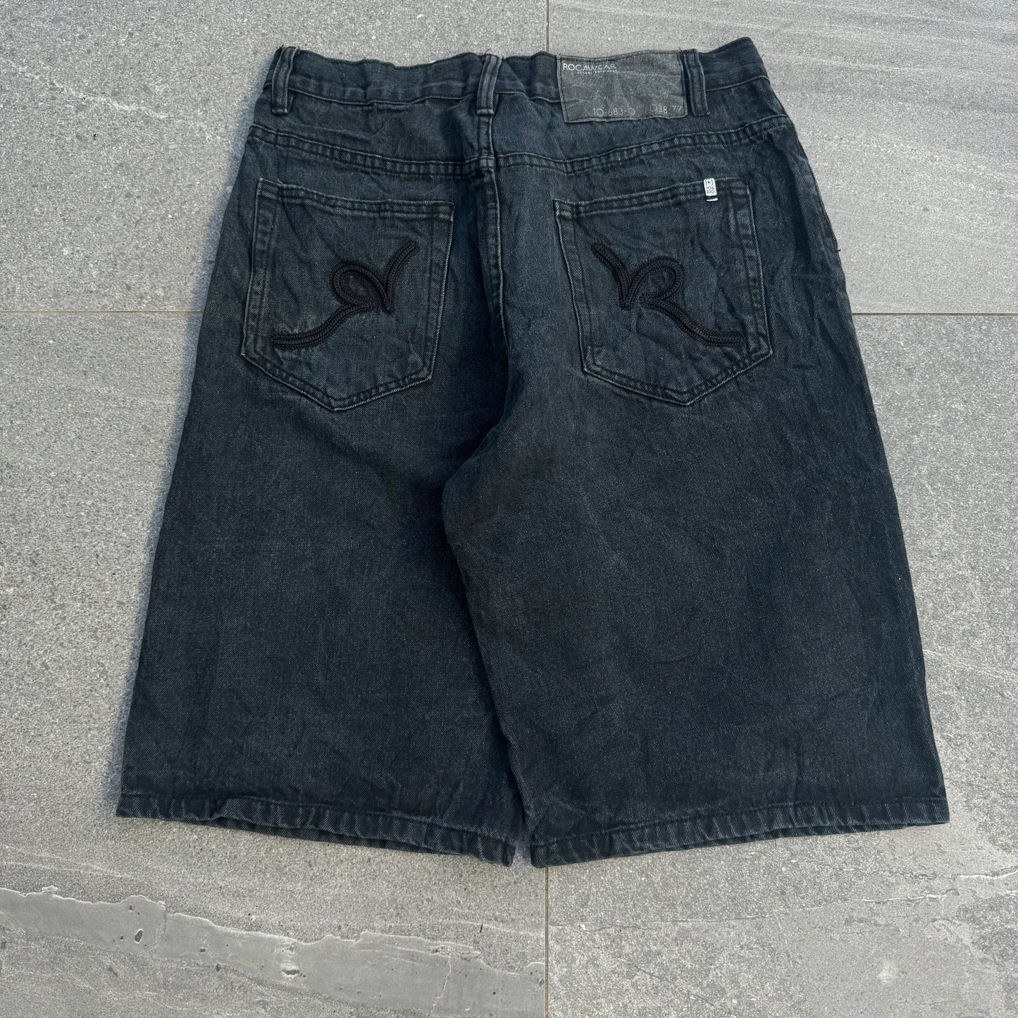 rocawear jorts - 34”