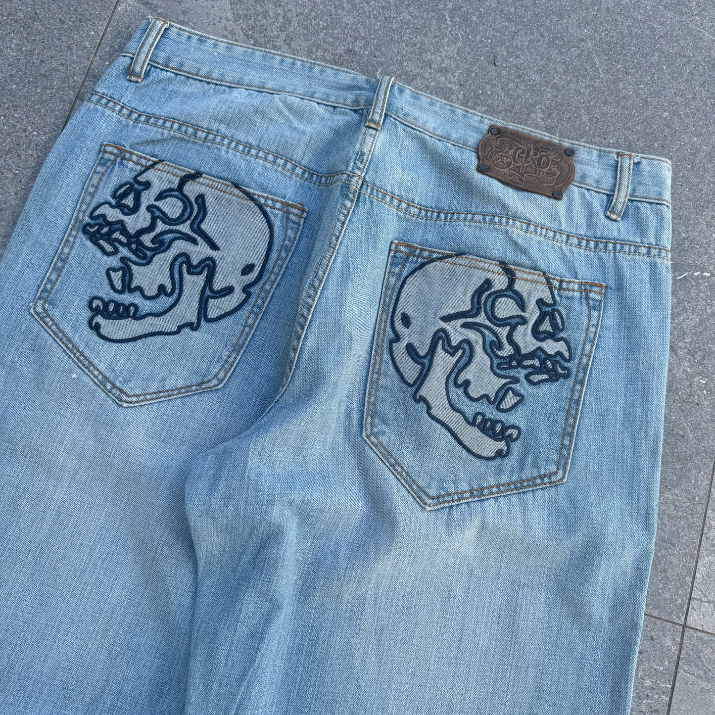 rare ecko skull jeans - 38x32”