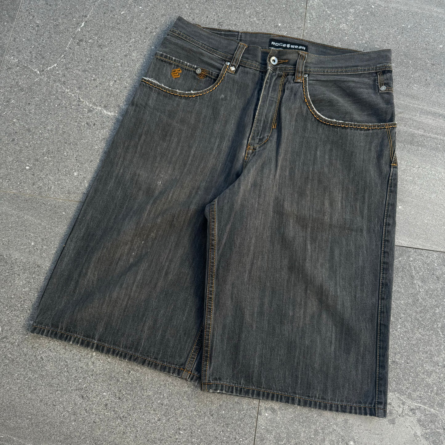 rocawear jorts - 36”