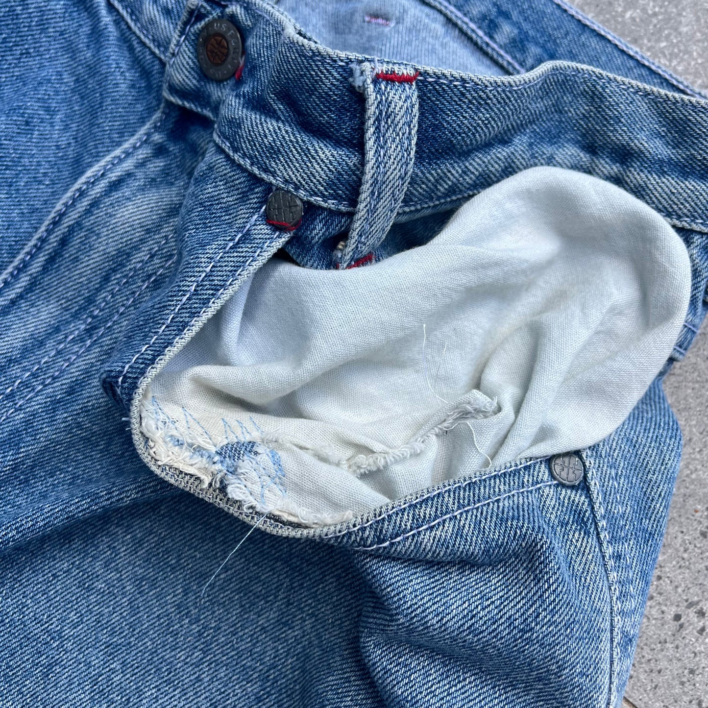 2000s us40 jeans