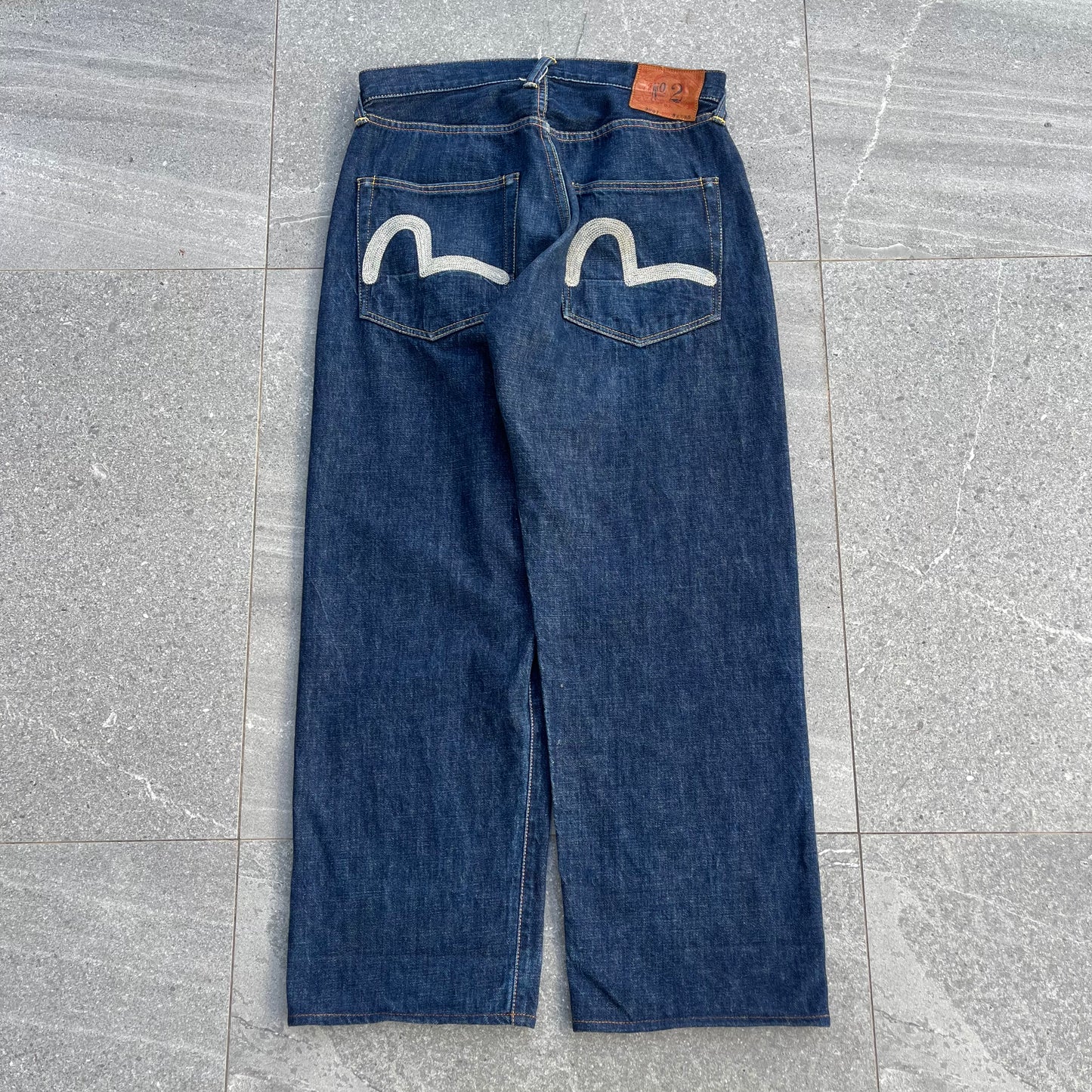 baggy evisu jeans