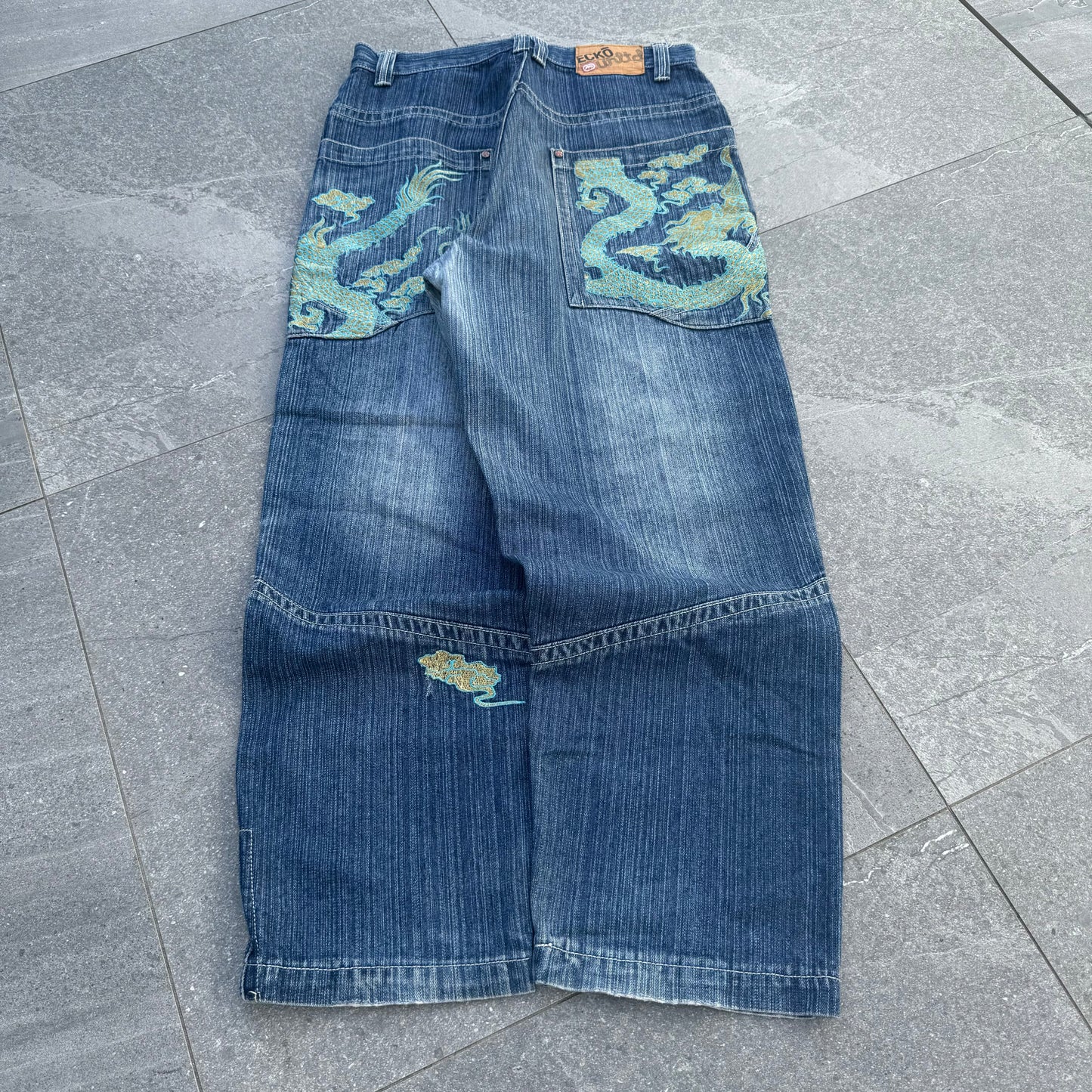 ecko embroidered jeans - 33x31”