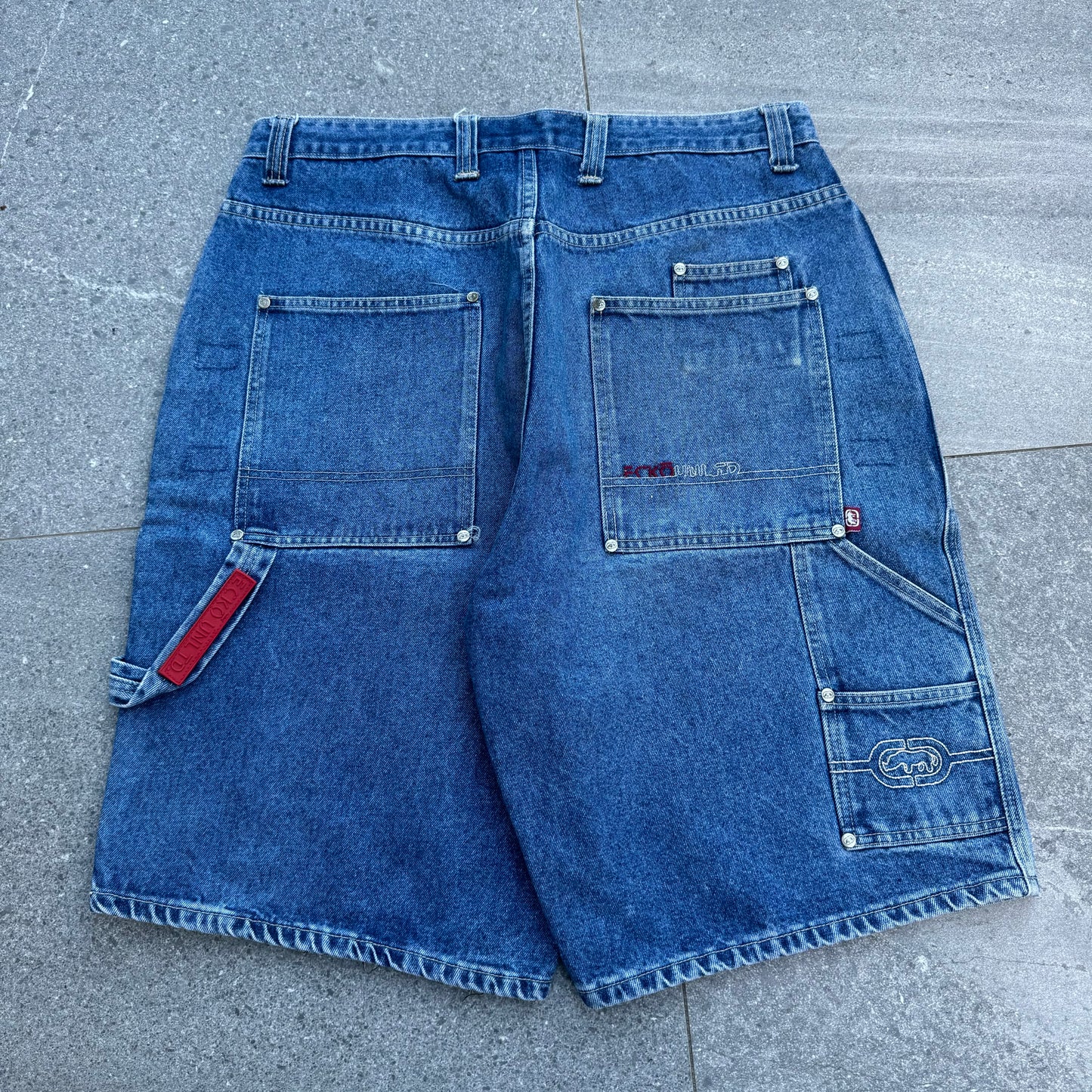 ecko carpenter jorts - 36”