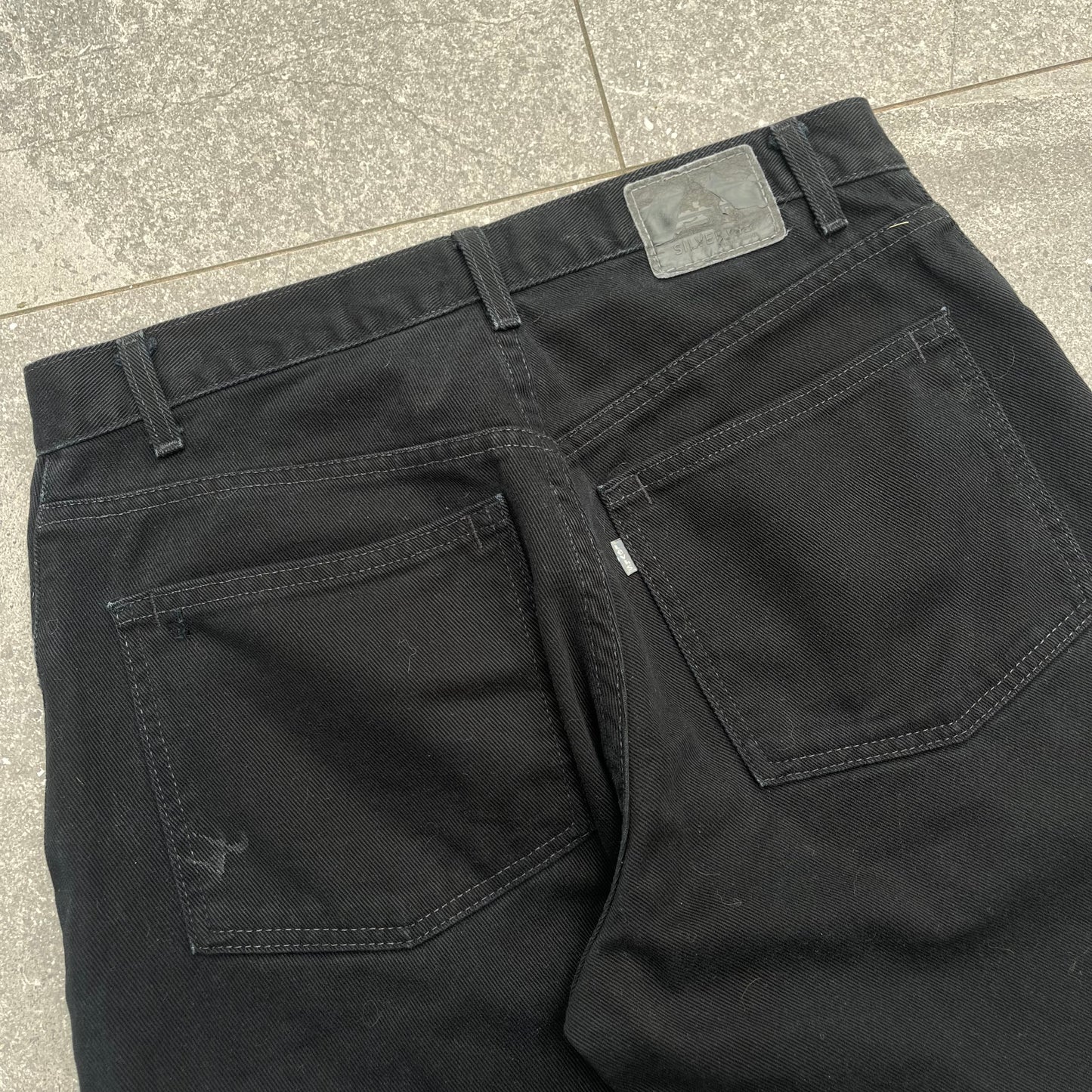 2000s levi’s silvertab jorts - 32”