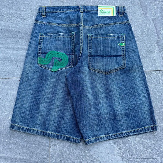 beautiful southpole jorts - 36x14”