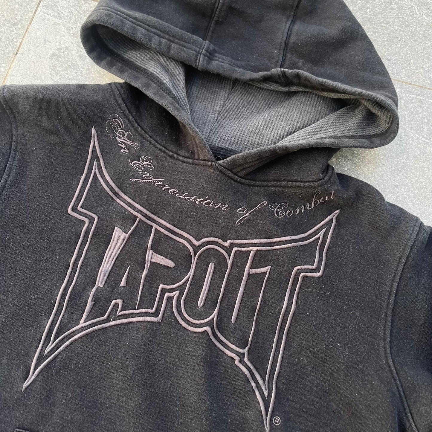 tapout hoodie - XS/S